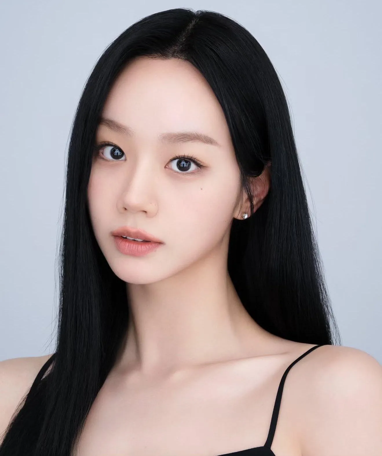 Happy 32nd Birthday, Lee Hyeri! K-Drama Fandom Celebrates "Always the Iconic Deok Sun" cover