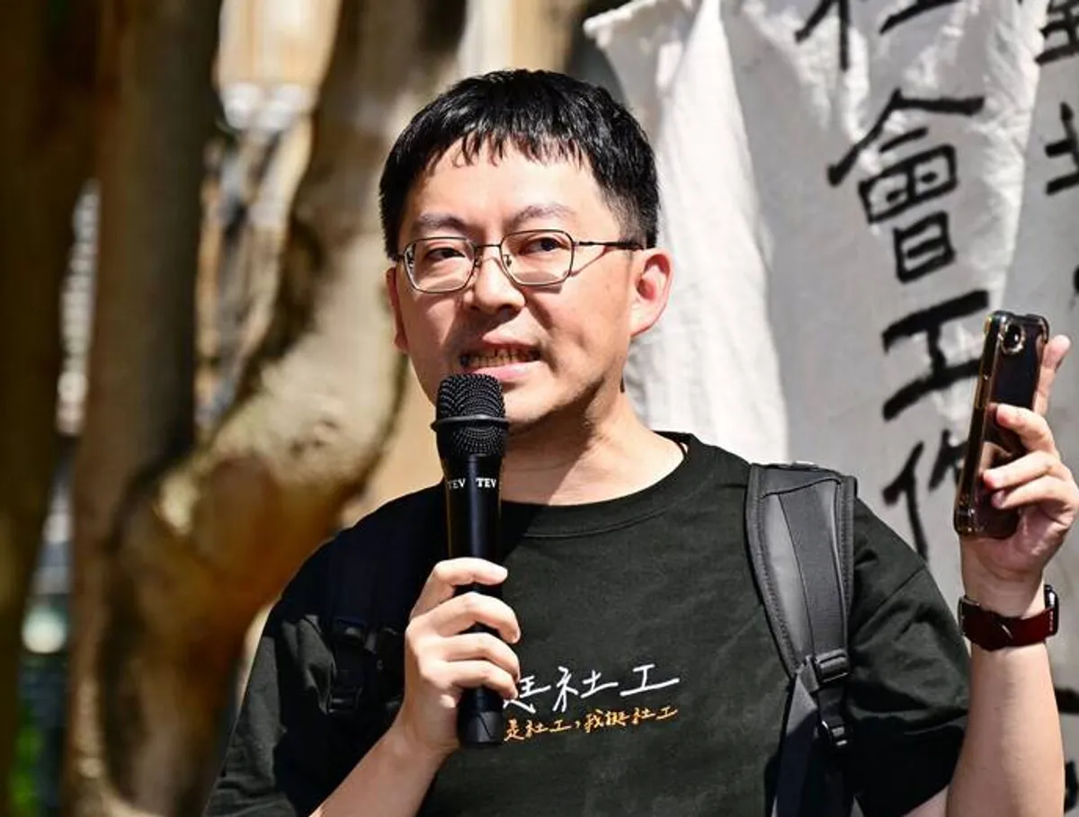 李彥秀社工發毒說引爭議 工會前往服務處抗議要求道歉 cover