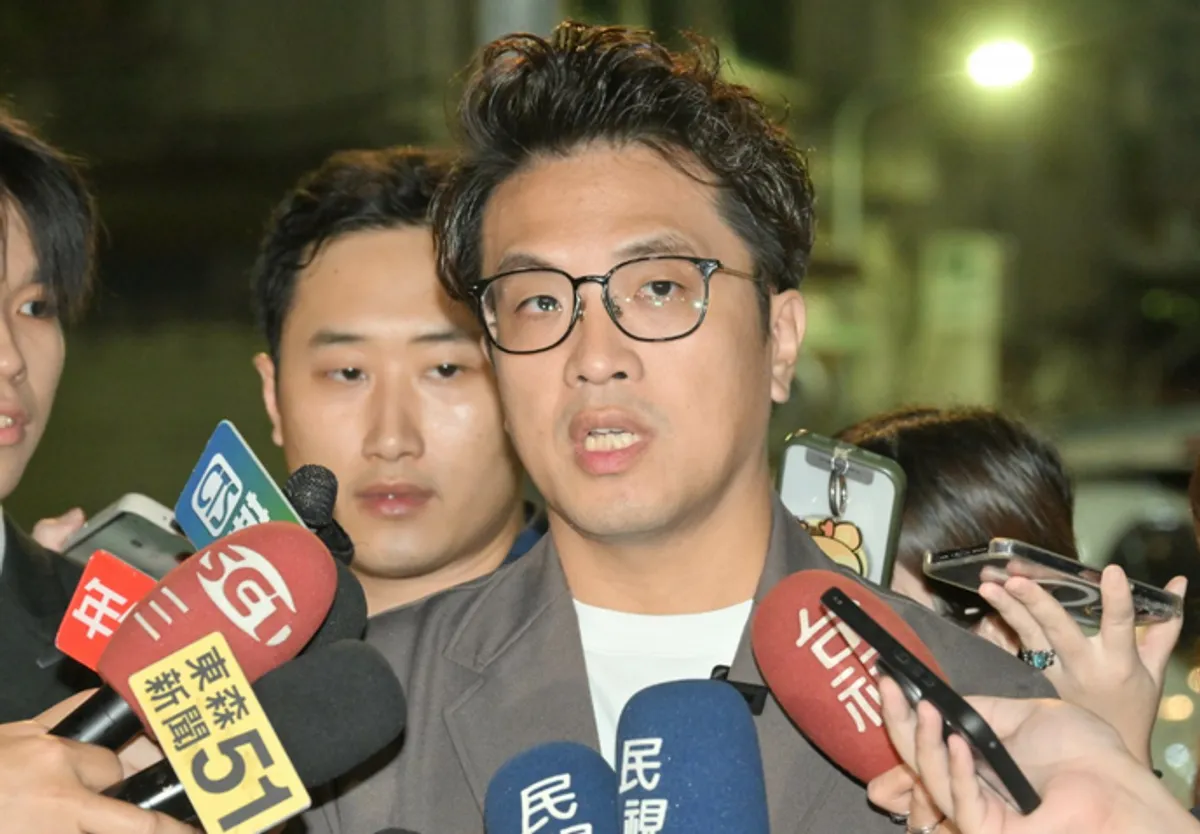 沈伯洋回應港媒爆料 稱家族企業遭跟監多年 cover