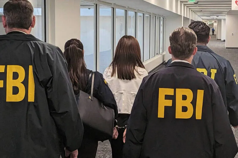 WSJ社論：中國間諜監視賴清德家人 圖謀勒索籌碼 cover